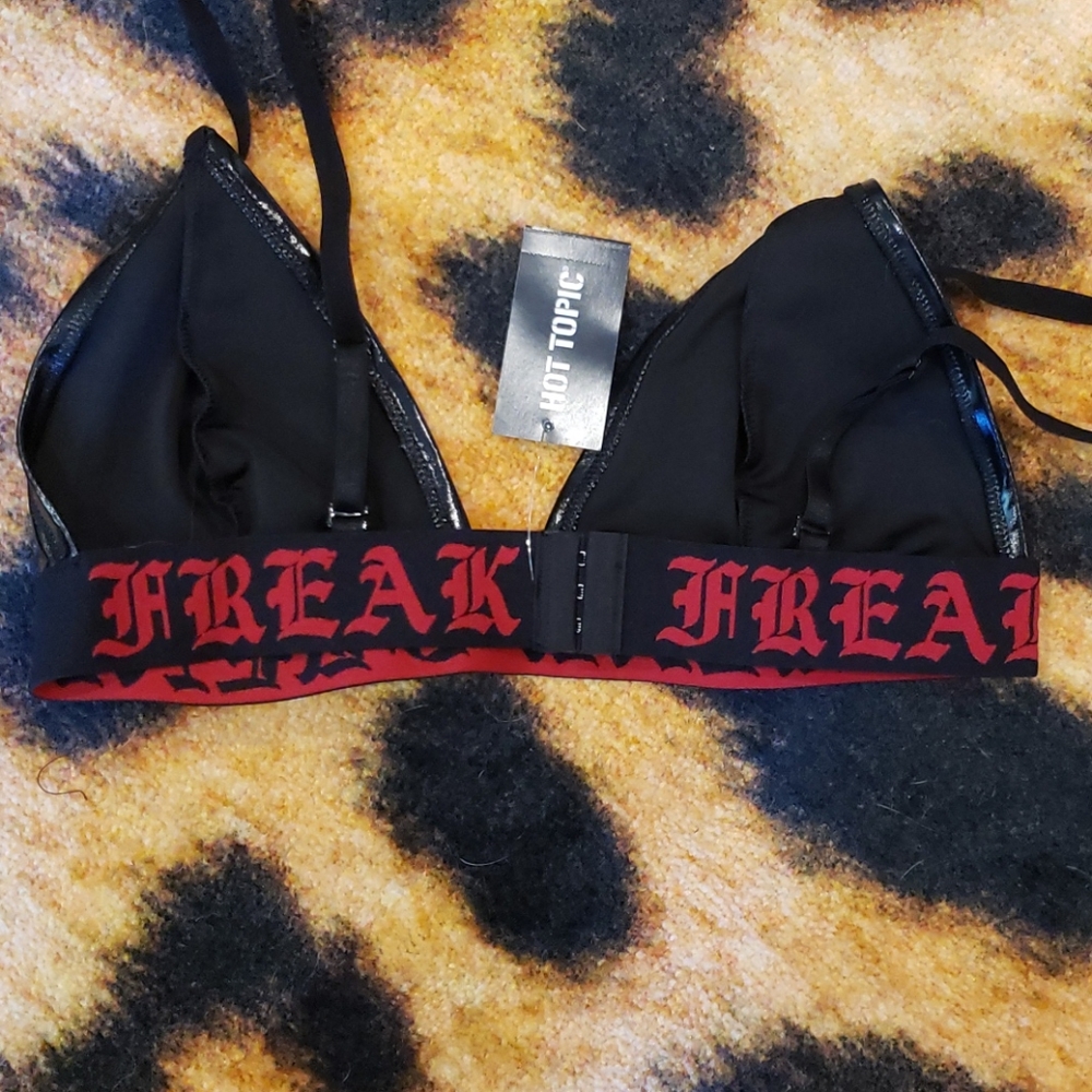 🕸FREAK Bralette 🕸 - Picture 4 of 5